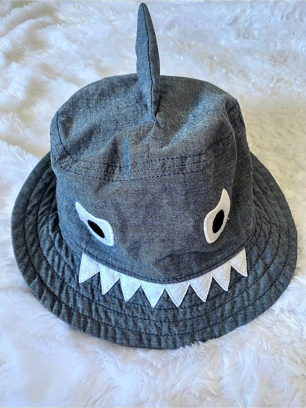 baby GAP Shark Bucket Hat Blue Baby Medium/Large